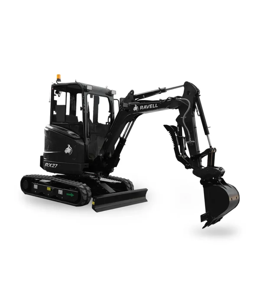 Svart och grå Ravell RX27 minigrävare 2.7 ton uppställd